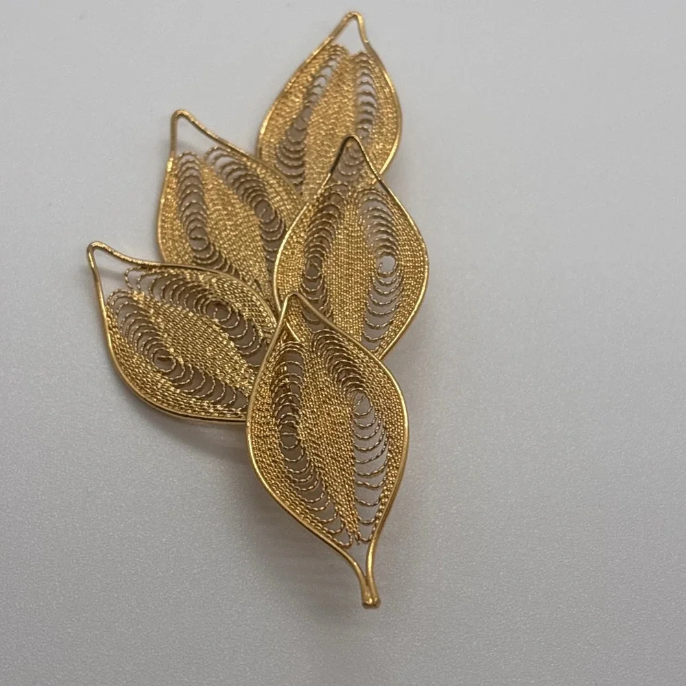 Gold Filigree‎ Leaf Brooch Pin Statement Jewelry